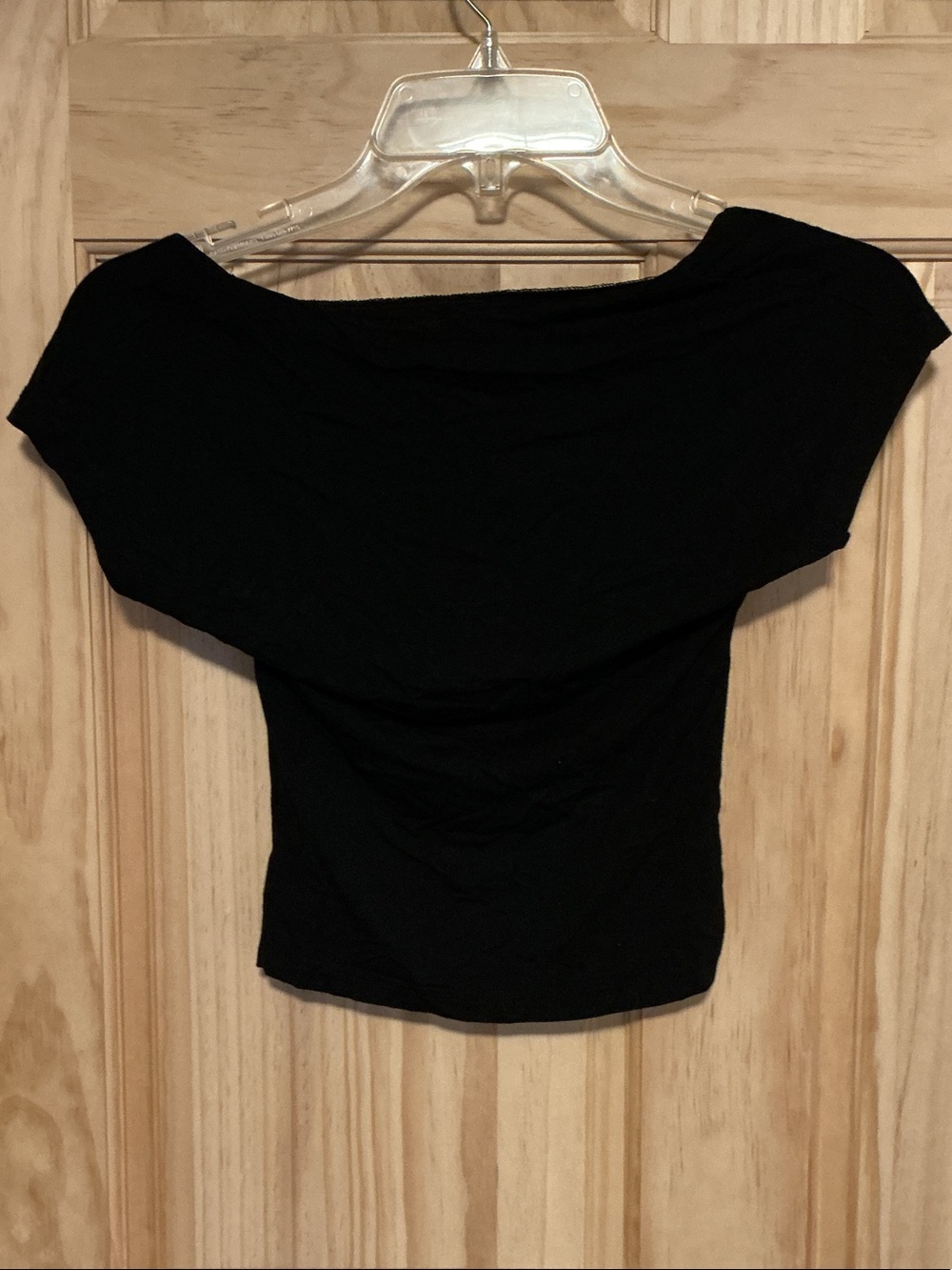 SHEIN Black Off-Shoulder Crop Top